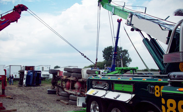 View the Towing-Heavy-Lift Products Offered by The Crosby Group